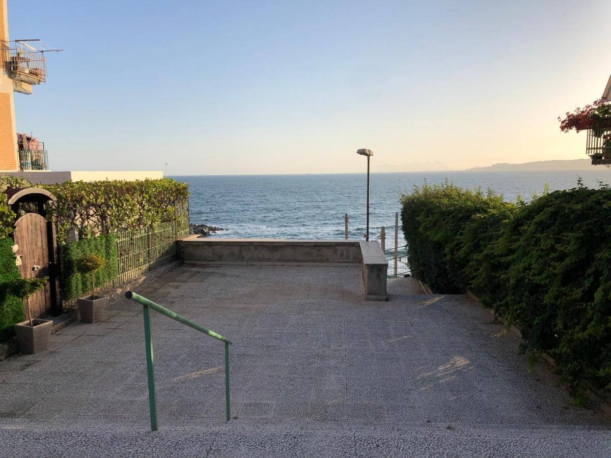 Neapolis Bay Lägenhet Portici Exteriör bild