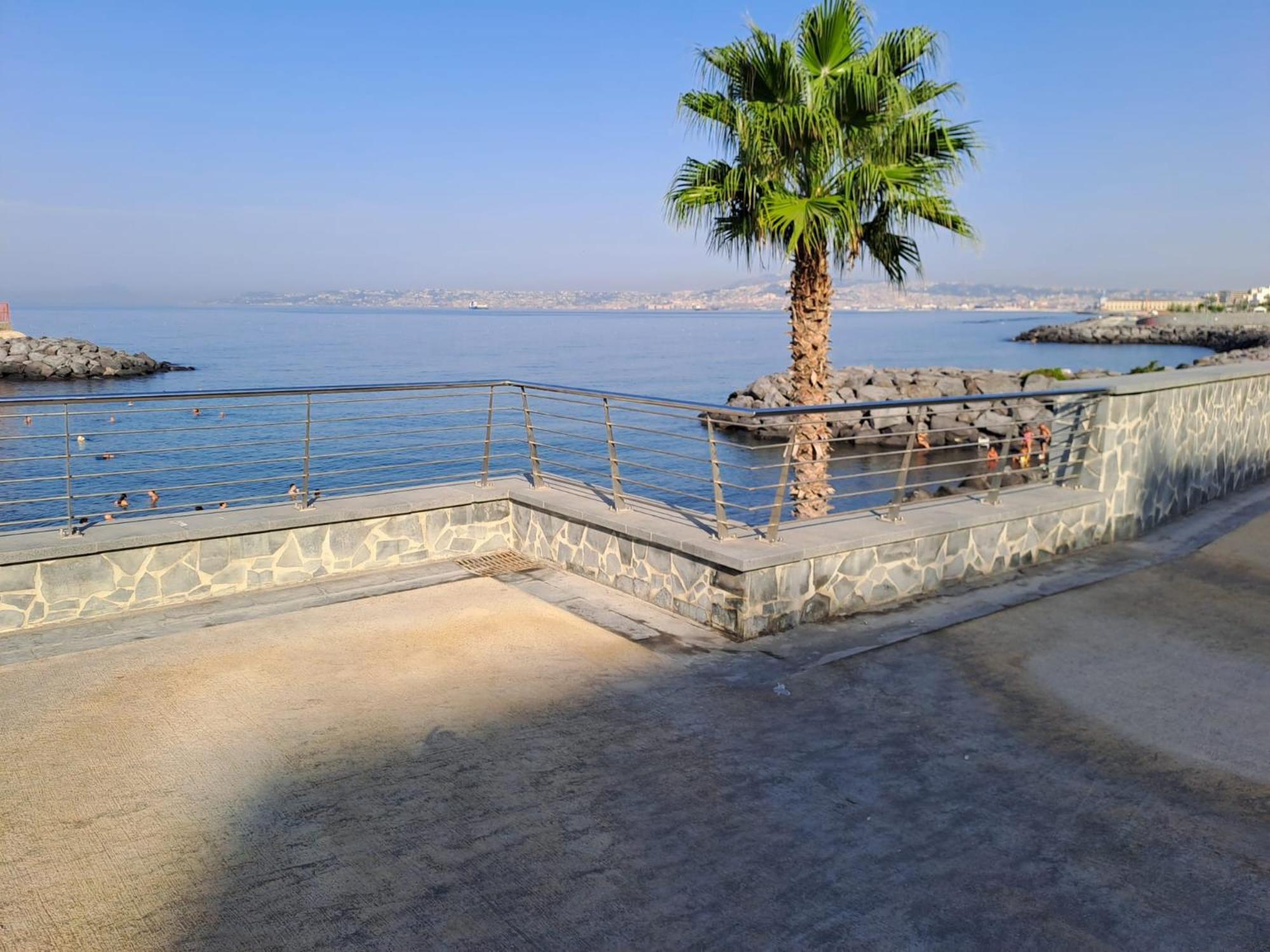 Neapolis Bay Lägenhet Portici Exteriör bild
